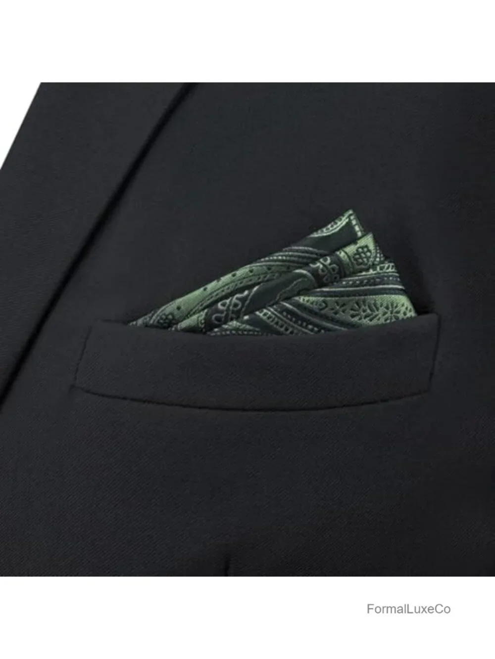 Men's Silk Necktie & Matching Pocket Square Set Paisley
